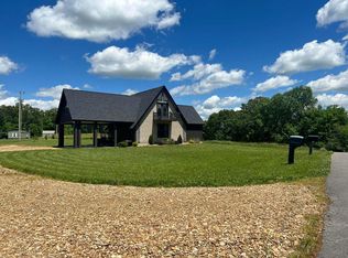 697 Shawnee Trl, Nancy, KY 42544