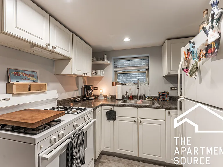 2732 N Monticello Ave #G — Photo 7