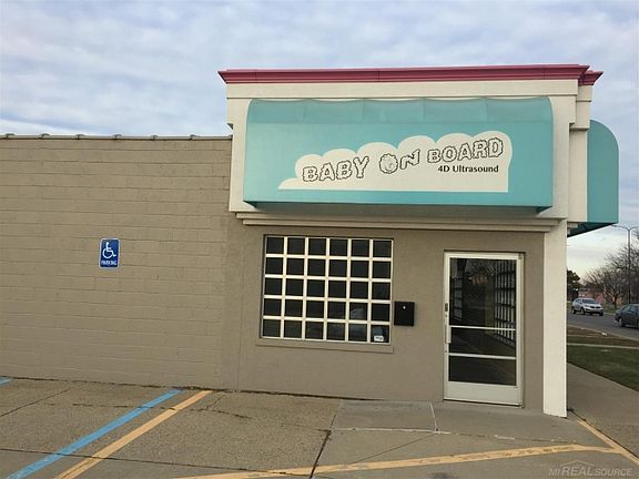 2nd image of 21339 Gratiot Ave
