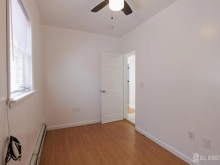 28 Union St #2 — Photo 12
