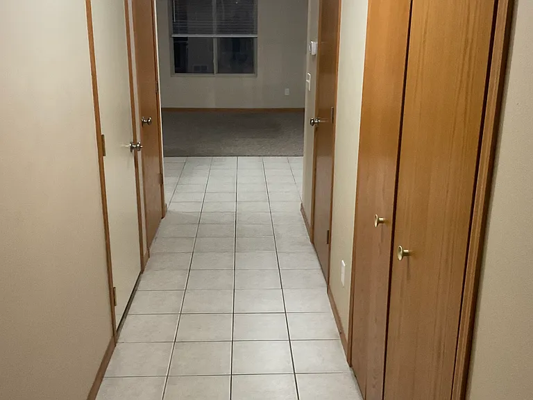 Tile entry into the kitchen/living room