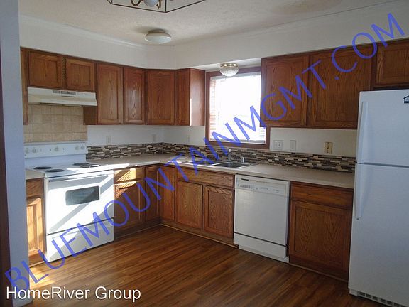 4th image of 1112 Mazatlan Cir #9380647