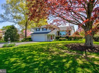 369 Koser Rd, Lititz, PA 17543