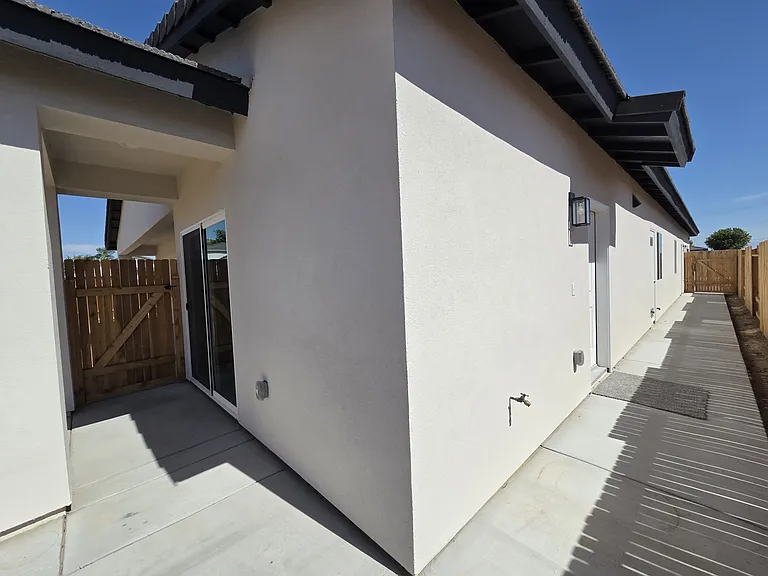 5106 Cohiba Ct #B — Photo 17