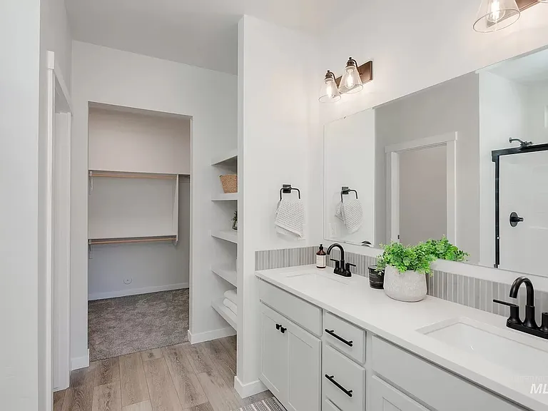 8888 W Eminence Dr — Photo 9