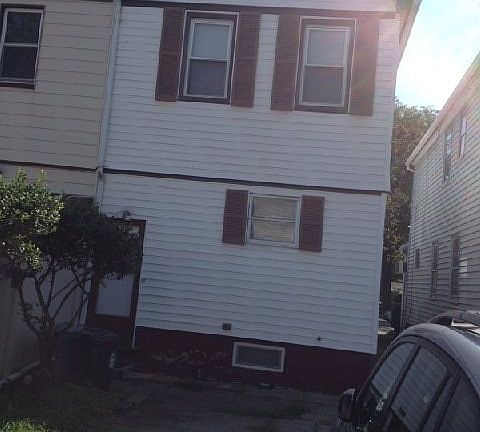 2nd image of 9560 113th St