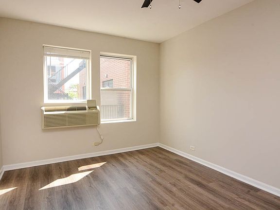 4th image of 1627 N Humboldt Blvd #H5