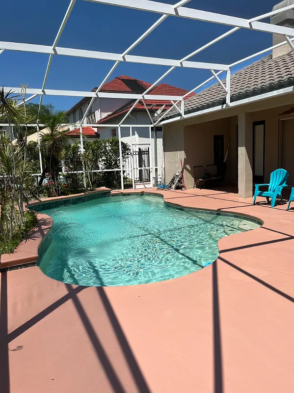 Pool House For Rent — Photo 2