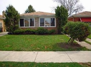 10071 Bronx Ave, Skokie, IL 60077