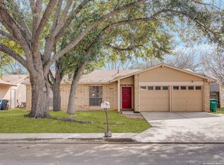 9446 Cliff Way, San Antonio, TX 78250