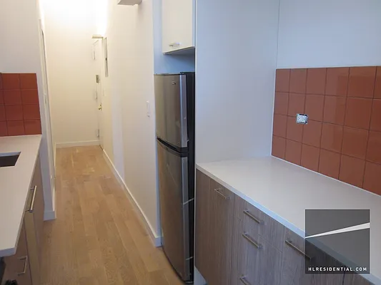 Rented by Highline Residential | media 19