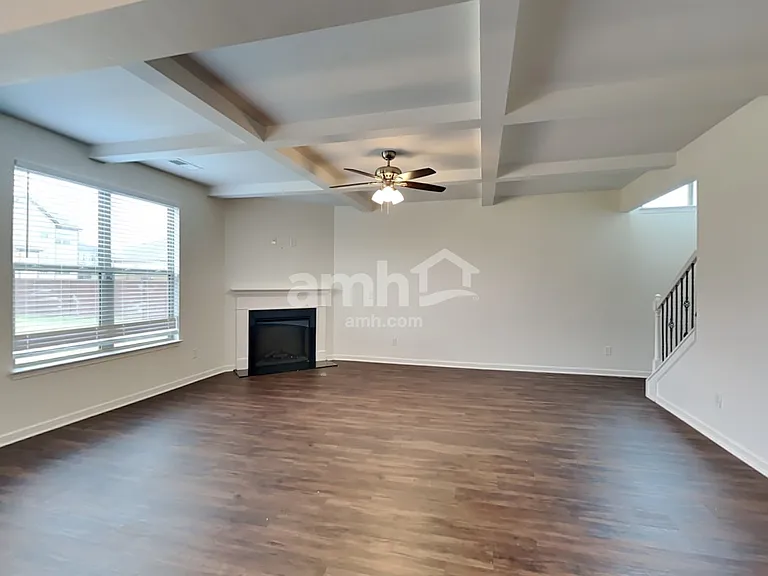 540 Harmony Way — Photo 7