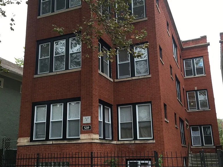 5219 N Christiana Ave #3F — Photo 8