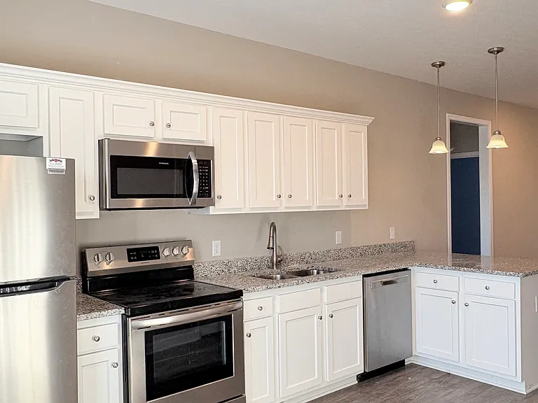 258 Spring Creek Ave — Photo 5