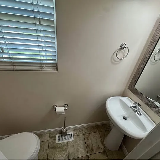 4 bed, 3.5 bath, 2005 sqft, $2,550 — Photo 3