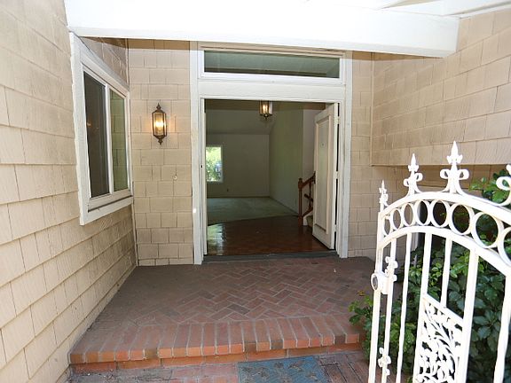 3rd image of 14014 Las Puertas St