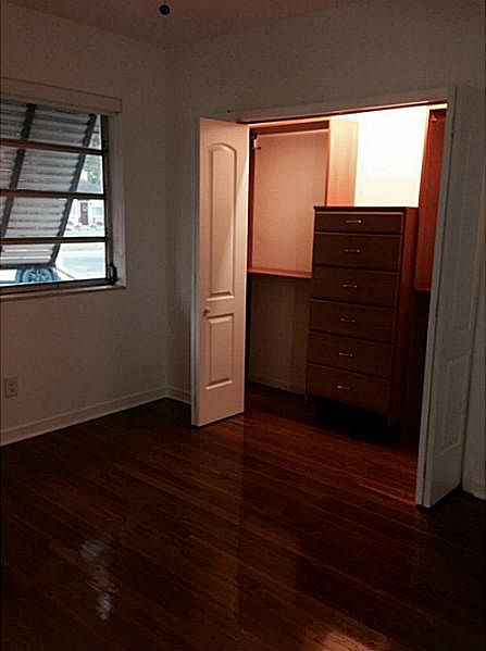 1st image of 735 NE 113th St