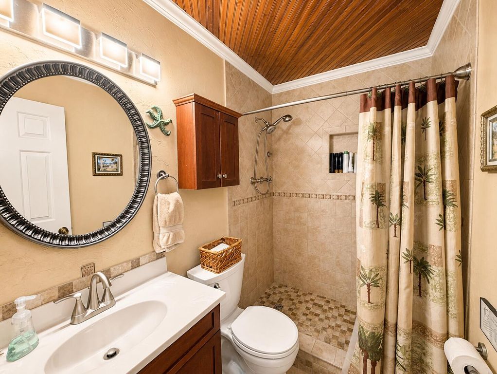 391 S Eagle Creek Dr, Lexington, KY - More