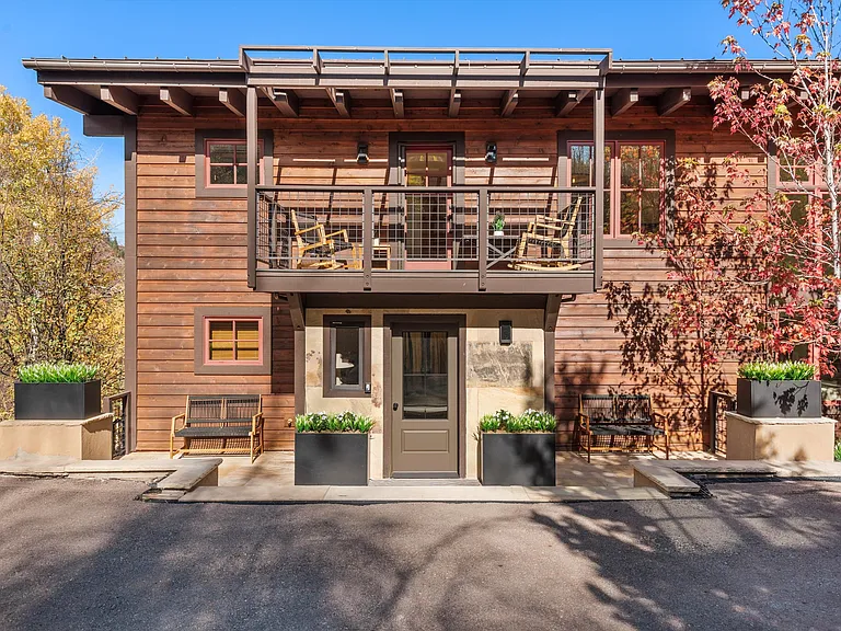 71 N Ridge Ln — Photo 5