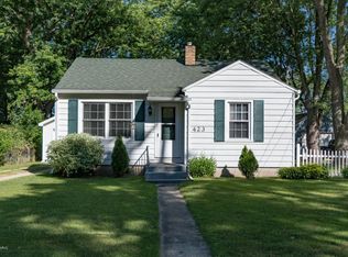 423 Keyes Dr, Parchment, MI 49004