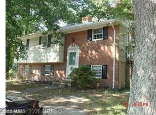7887 E Riverside Dr, Pasadena, MD 21122