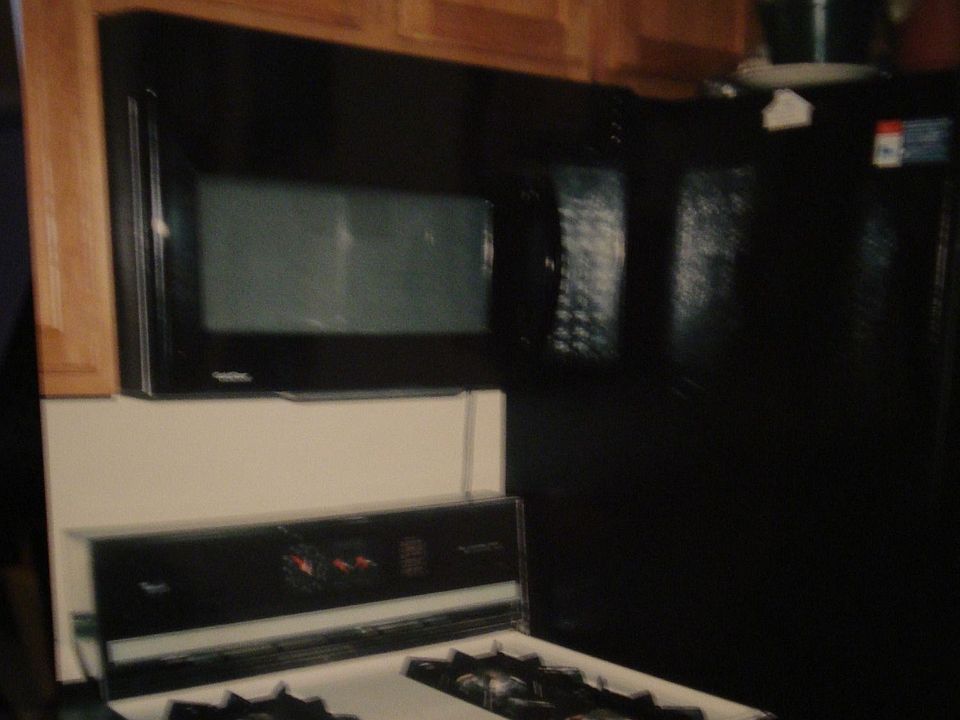 2nd image of 1150 Wabash St