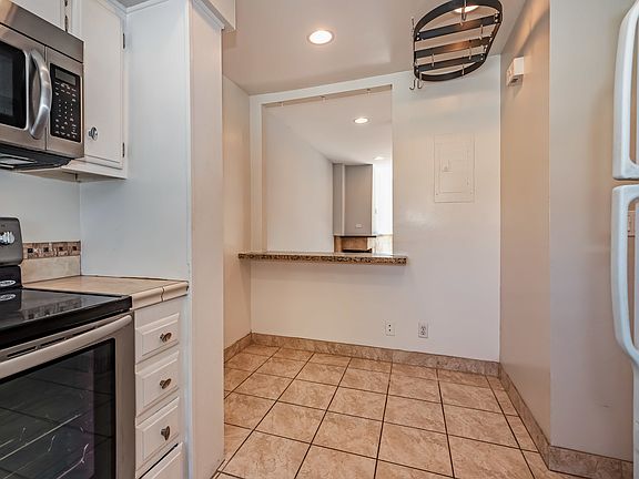 5th image of 3735 Alcamo Pl APT A