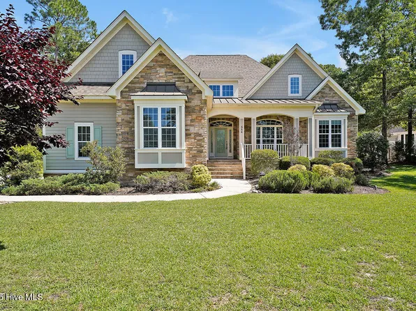 886 Hollybriar Drive SE, Bolivia, NC 28422