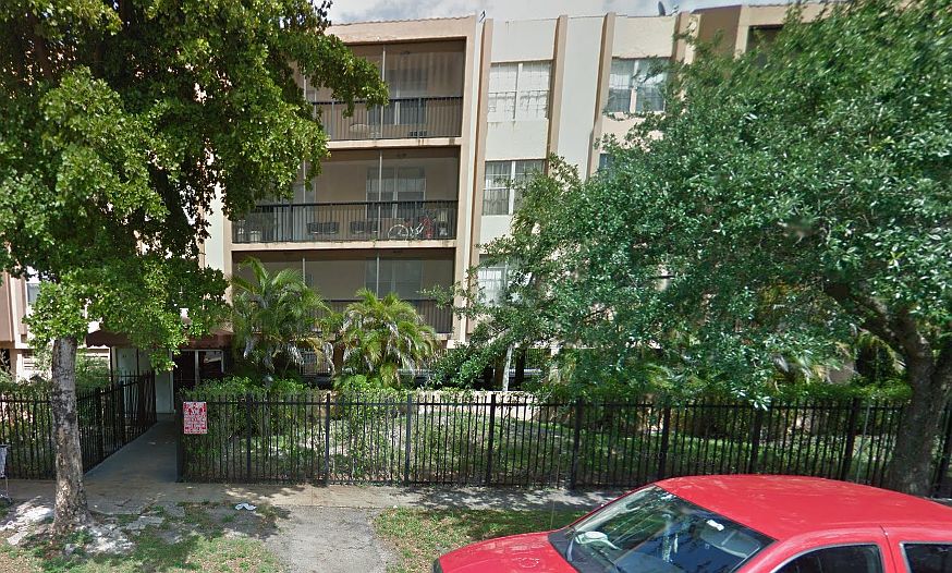 1st image of 13455 NE 10th Ave APT 305