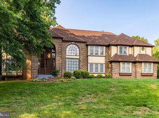 9826 Lake Meadow Ct, Burke, VA 22015