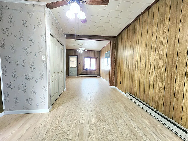 16 E Pine St — Photo 9
