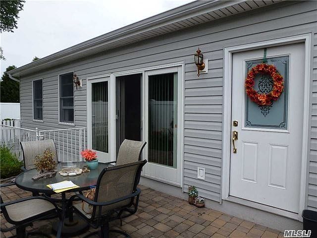 1st image of 16 Nadine Ln