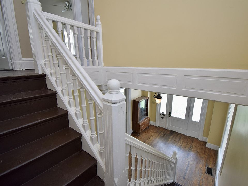 1st image of 1836 Wayland Ave