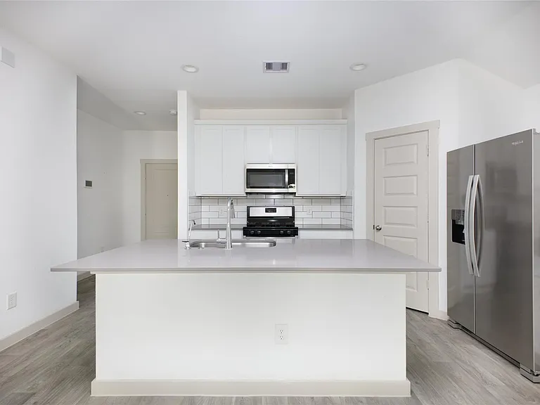 8214 Precious Passing Way — Photo 3