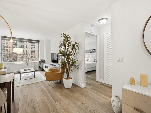 3rd image of 200 Riverside Blvd APT 307