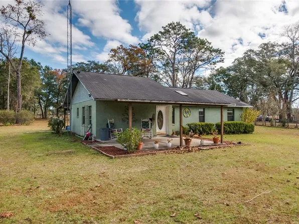 925 NE 168th St, Citra, FL 32113