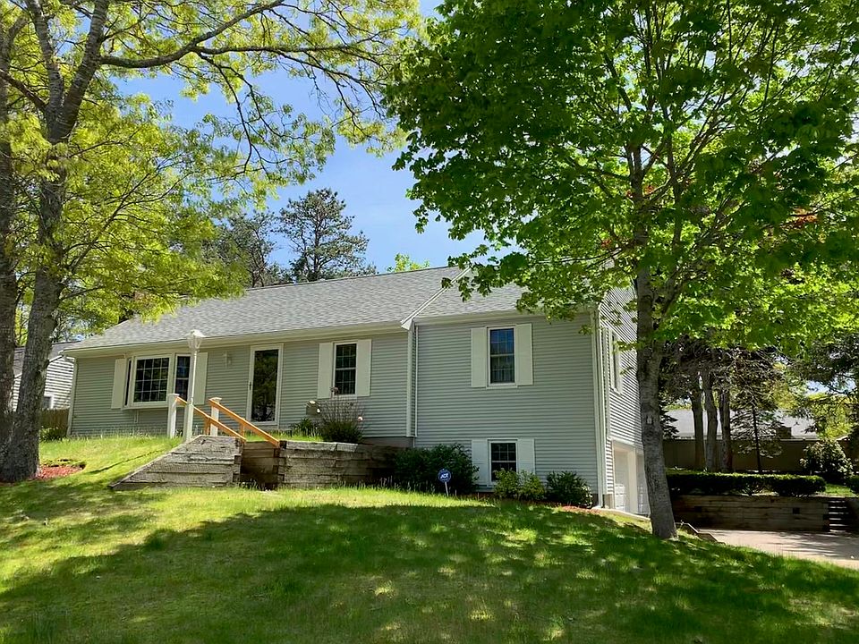 1st image of 47 Rosemary Ln