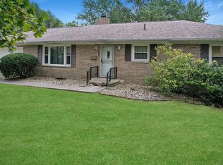 604 E 10th St, Port Clinton, OH 43452