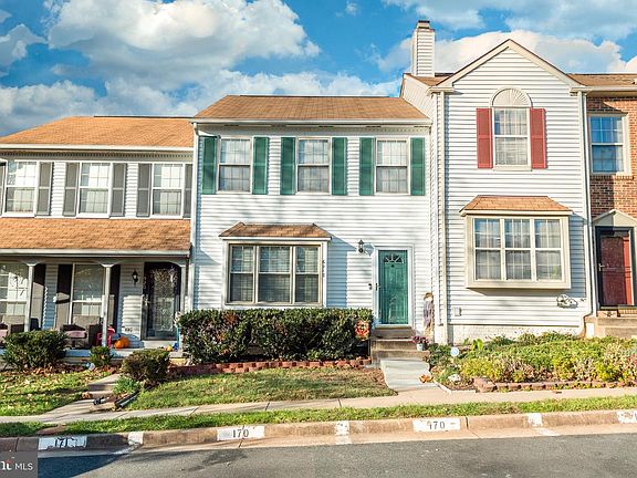 3rd image of 6918 Hovingham Ct