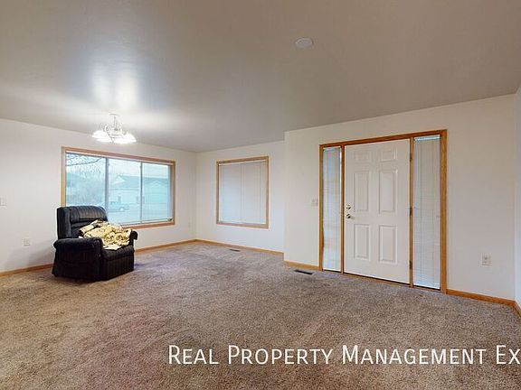 3rd image of 5200 S Baneberry Ave
