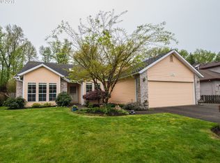 730 NE Meadow Dr, Portland, OR 97211