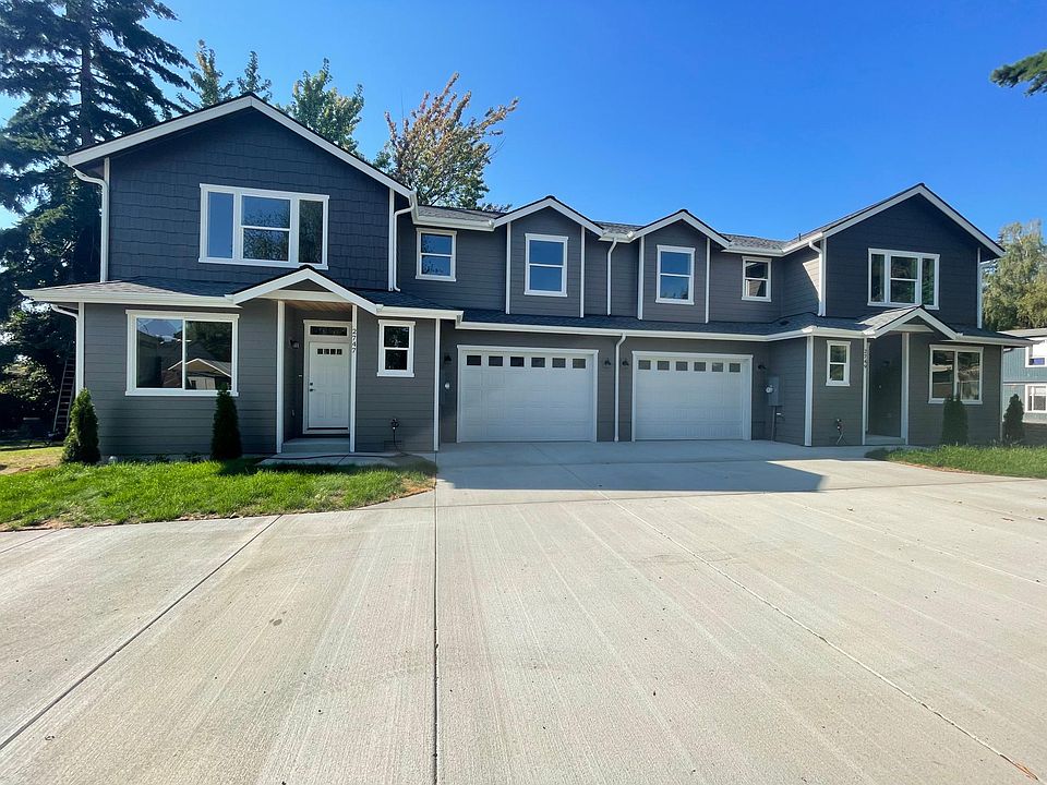 1st image of 2747-2749 Callahan Dr