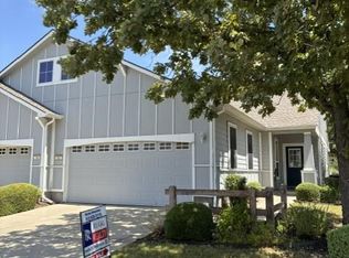 102 Portsmouth Dr, Georgetown, TX 78633