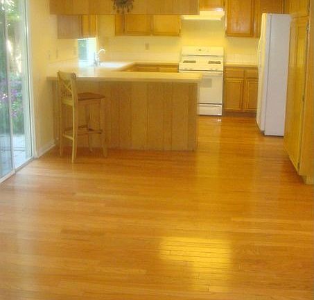 3rd image of 1222 Darlene Ct