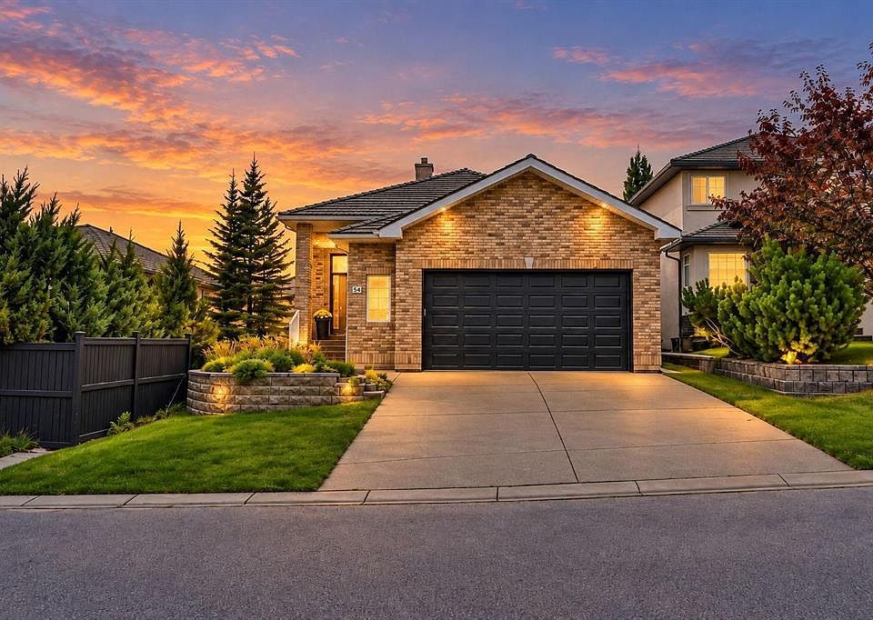 1st image of 54 Royal Crest Way SE