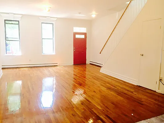 Rented by Remax Real Estate Professionals | media 18