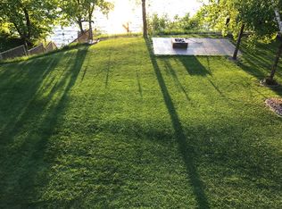 33181 380th St, Dent, MN 56528