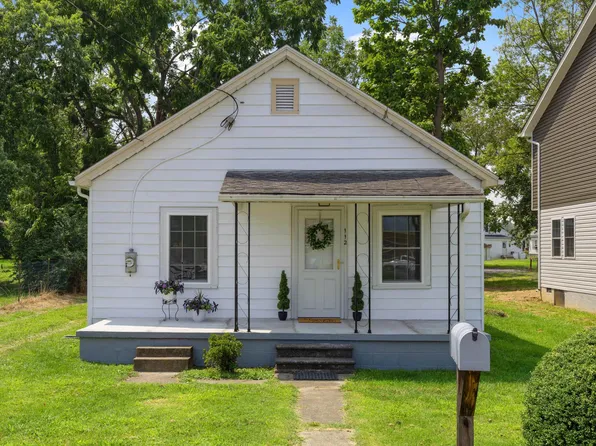 112 Concord Pl, Waynesboro, VA 22980