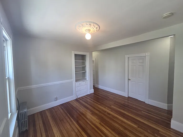 5 Moseley St #2 — Photo 7
