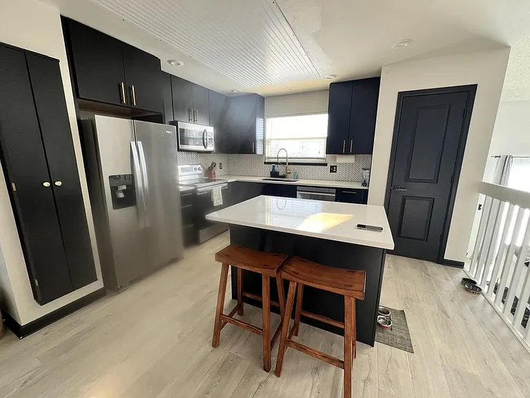 7725 Hickorywood Dr — Photo 12